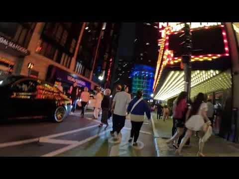 Boston 4K Outside Opera House After BOSTON BALLET - Amazing Show lively crowd #boston #ballet